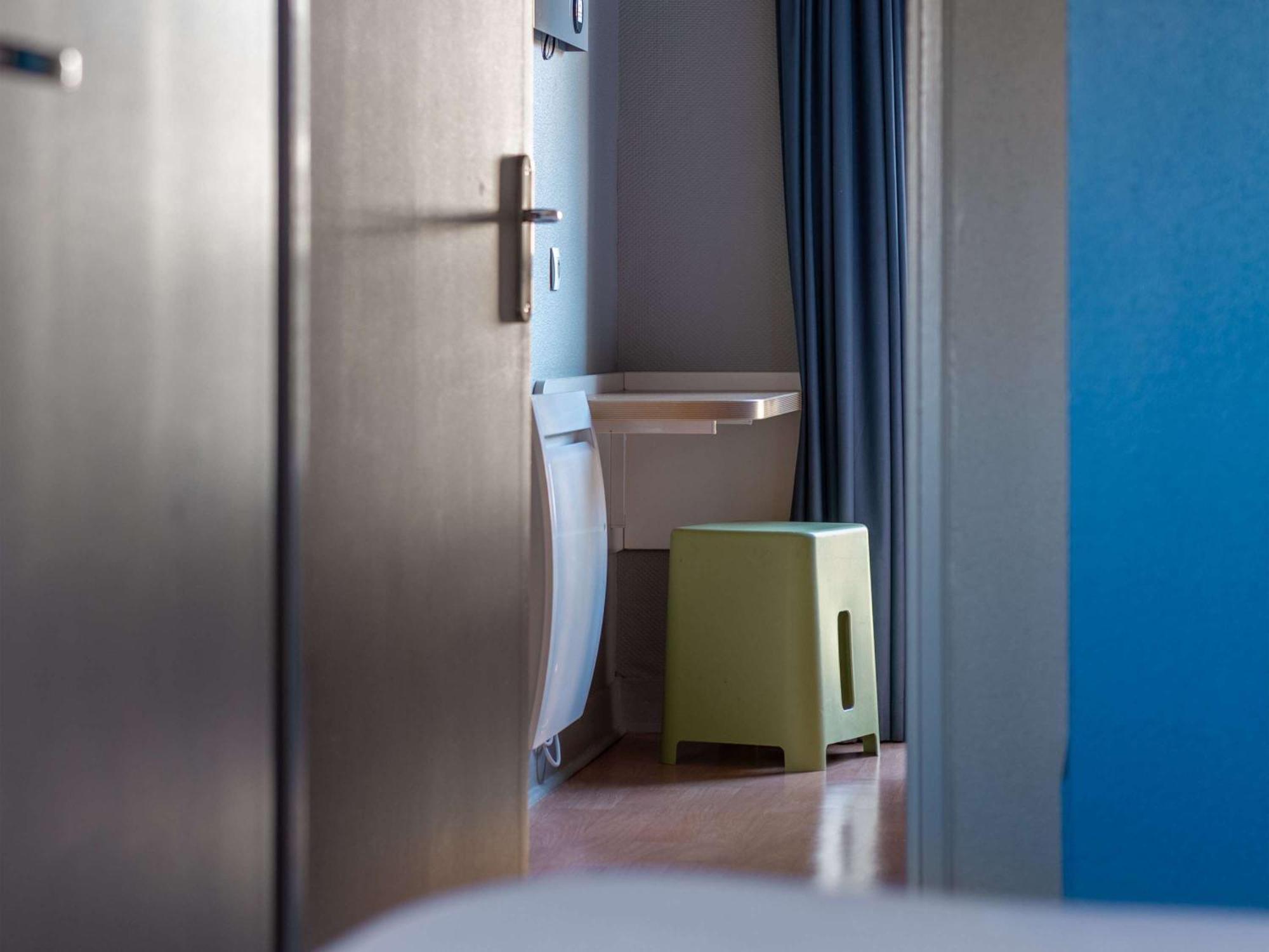 Ibis Budget Caen Herouville Экстерьер фото